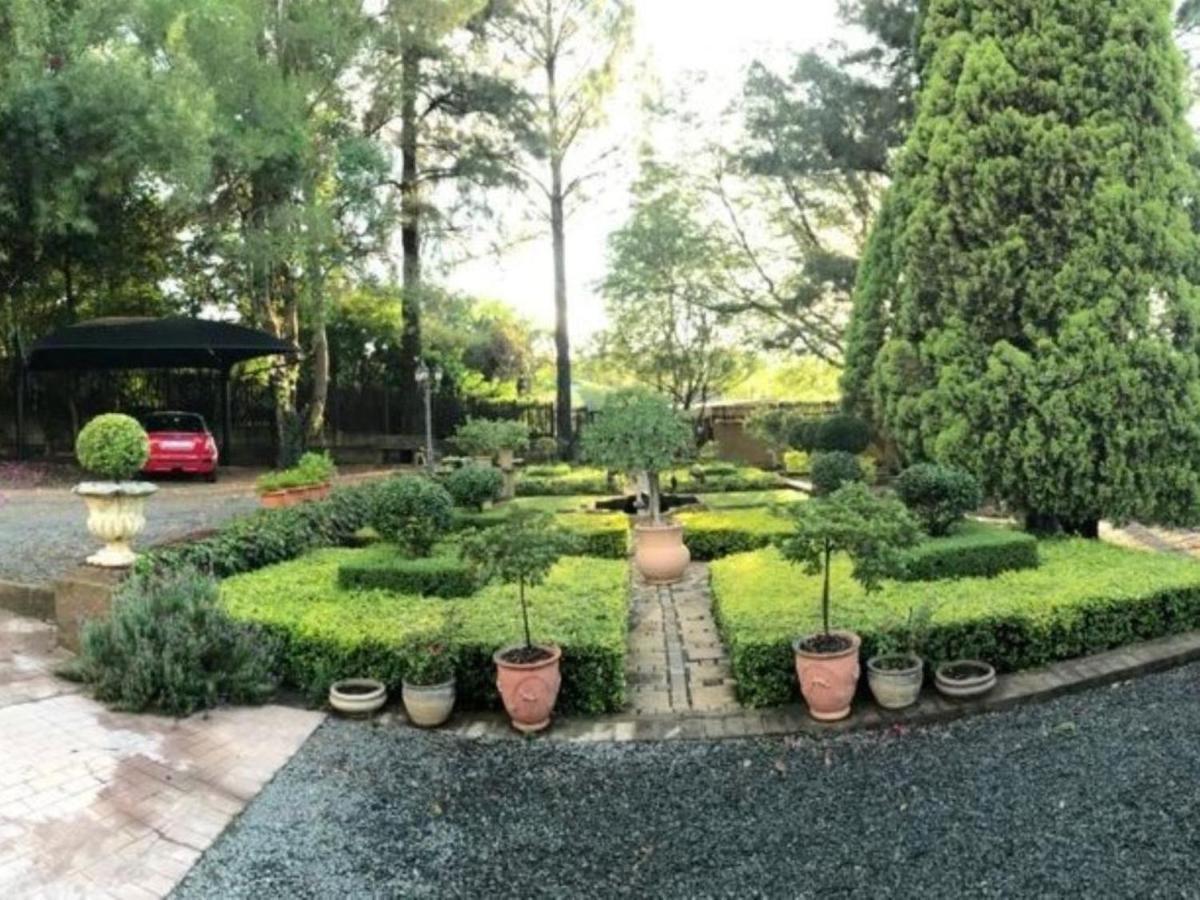 The Tuscan Garden Newcastle Extérieur photo